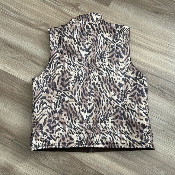 Karen Scott Brown Cheetah Print Reversible Quilted Vest Women Size Large - Picture 9 of 9